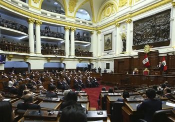 Equilibrio de poderes y estabilidad política en Perú: entre la volatilidad y la necesidad de reforma