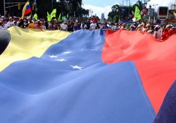 Resistencia al autoritarismo: el ejemplo de la sociedad civil Venezolana